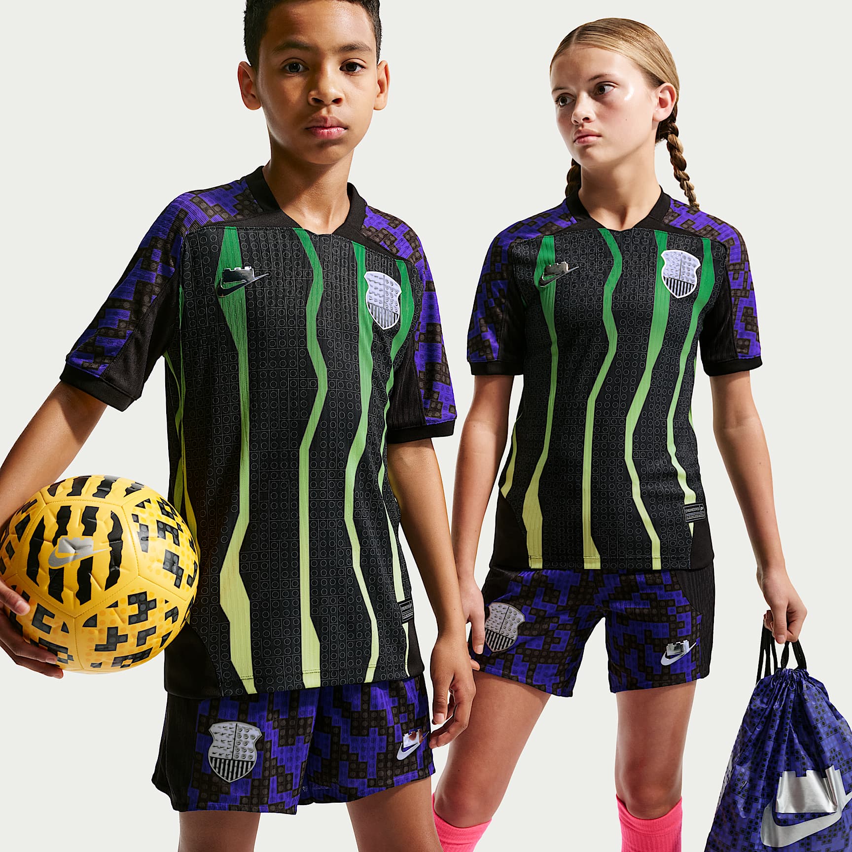Nike x LEGO® Collection Big Kids' Aero-FIT Soccer Jersey. Nike.com